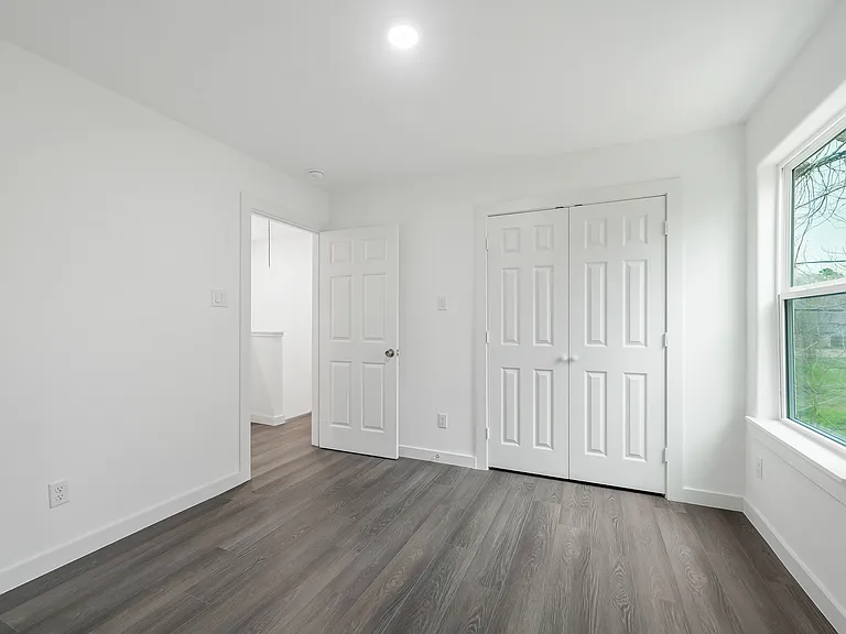 7413 Shotwell St #B — Photo 37