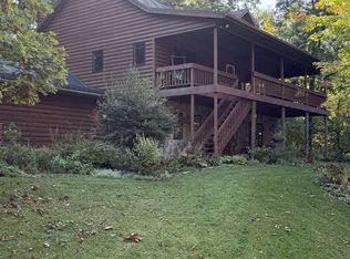 N3988 Wild Cat Rd, Poynette, WI 53955