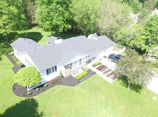 426 Hillview St, Rochester Hills, MI 48306