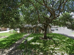 7215 Bayou Forest Dr, Houston, TX 77088