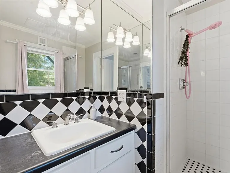 515 Calhoun St NW — Photo 20