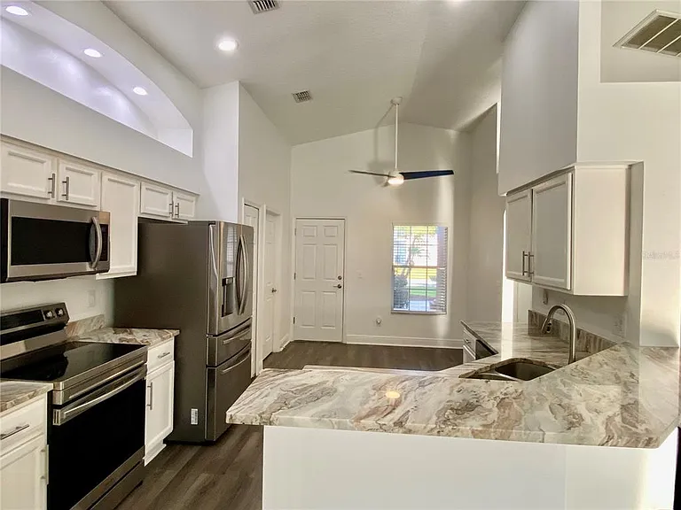 10264 Oak Crest Rd — Photo 10