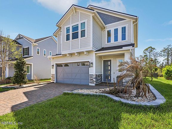 3rd image of 10174 FULCRUM Avenue