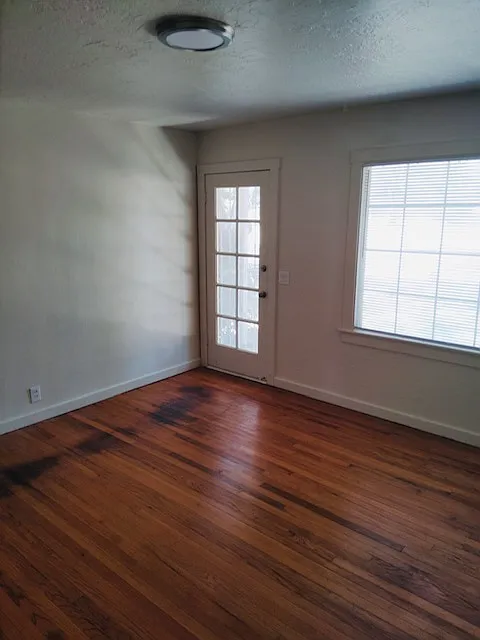 2 bed, $1,800 — Photo 4