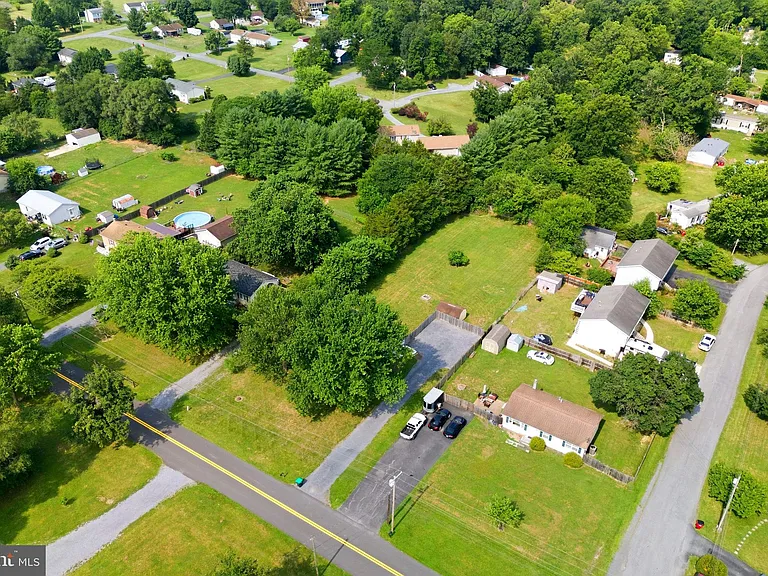 306 Fegan Rd — Photo 19