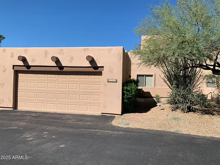 38065 N Cave Creek Rd #20 — Photo 4