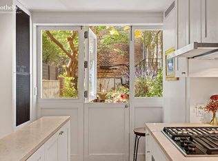 75 1/2 Bedford St, New York, NY 10014