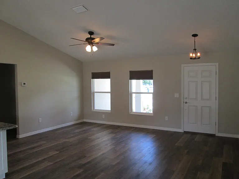 10450 SW 132nd Ct — Photo 5