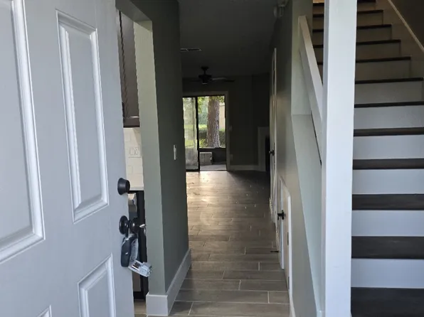 3801 Crown Point Rd, Jacksonville, FL