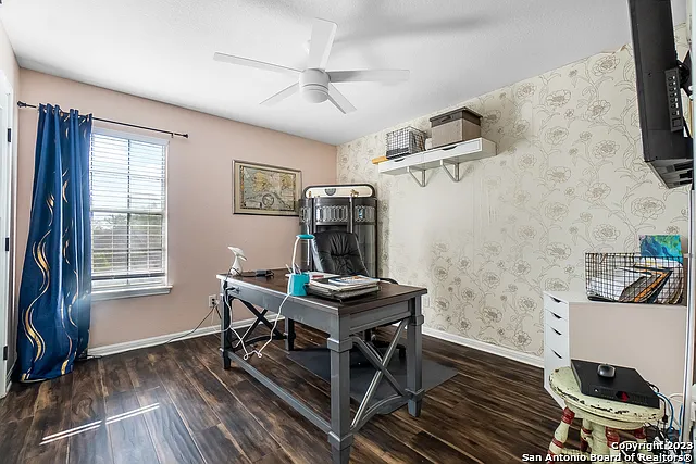 90 Nine Patch Dr — Photo 20