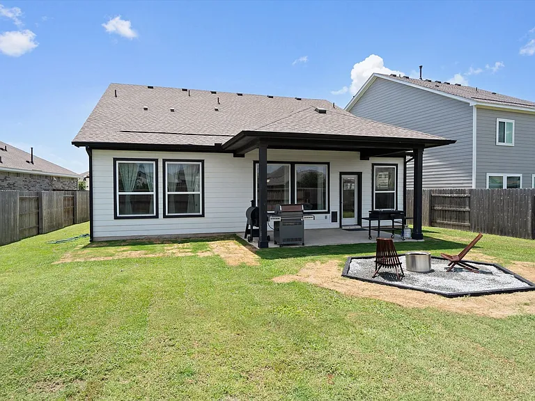 158 Patrick Herndon Dr — Photo 30
