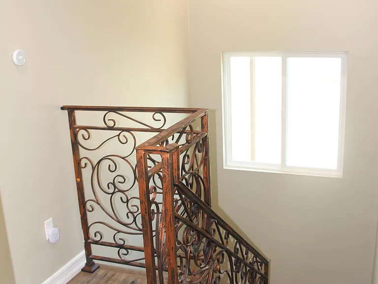 15431 Huston St — Photo 14
