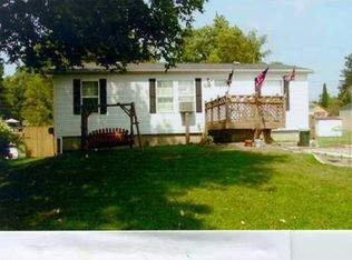 330 E Walnut St, Webberville, MI 48892