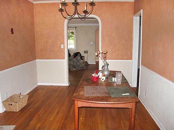 5th image of 4532 Kraft Ave