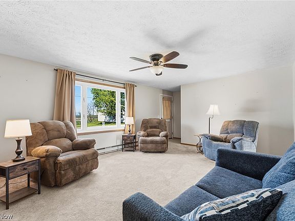 5th image of 1830 Baird Ave NE