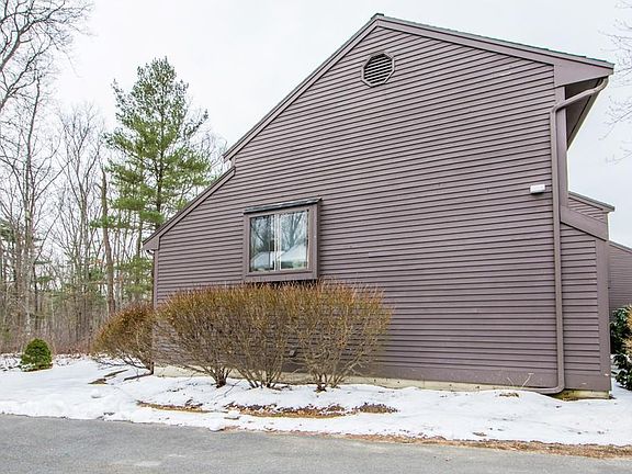 2nd image of 401 Colonial Dr Unit 19