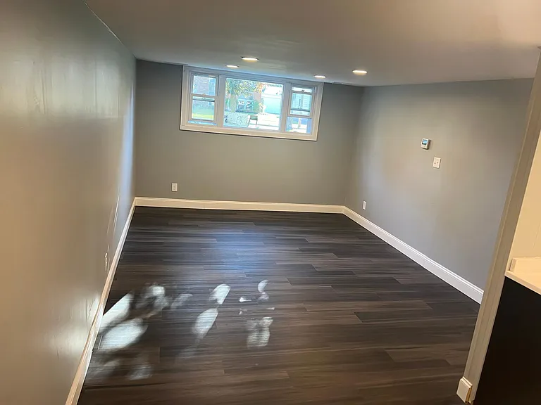 208 Argus Dr #LOWER — Photo 7