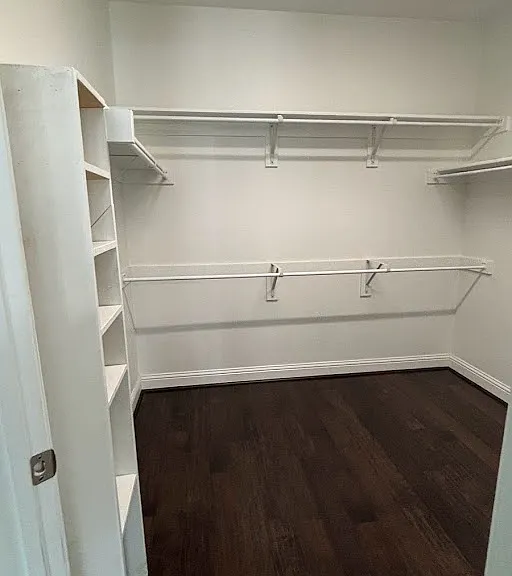 560 Darian Dr — Photo 15