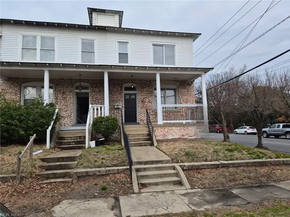 351 51st St, Newport News, VA 23607