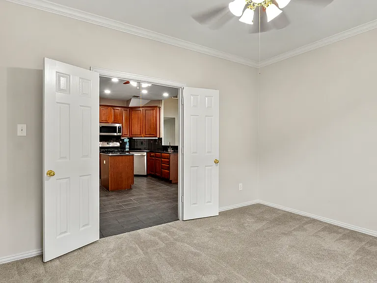 3212 Cantura Dr — Photo 6