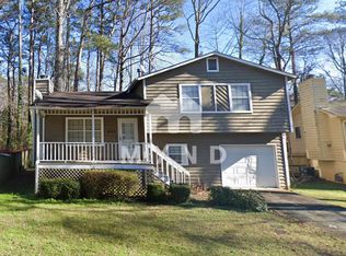 653 Springhollow Dr, Marietta, GA 30008