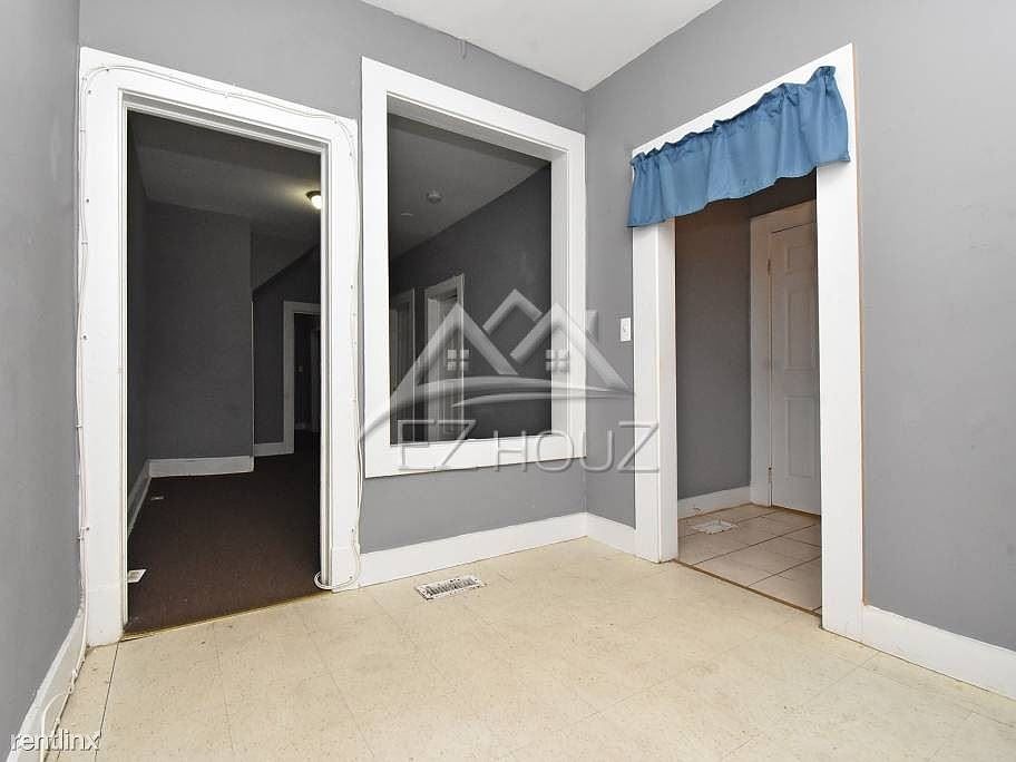 Gallery Images