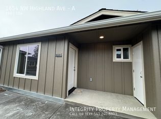 1654 NW Highland Ave #A, Grants Pass, OR 97526