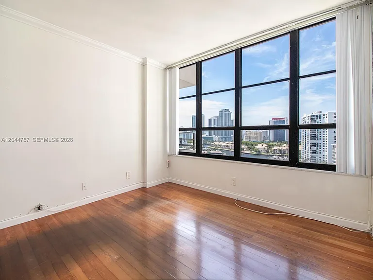 600 Three Islands Blvd #1218 — Photo 8