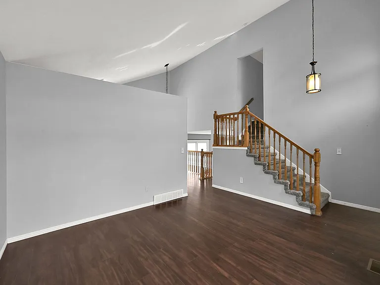 5991 S 3260 W — Photo 9