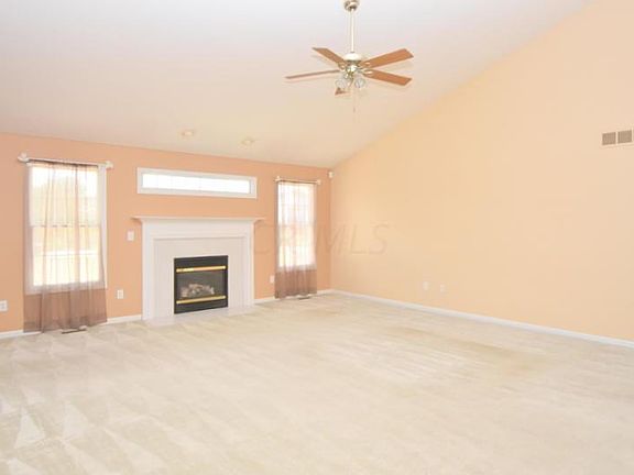 5th image of 6335 Hermitage Dr