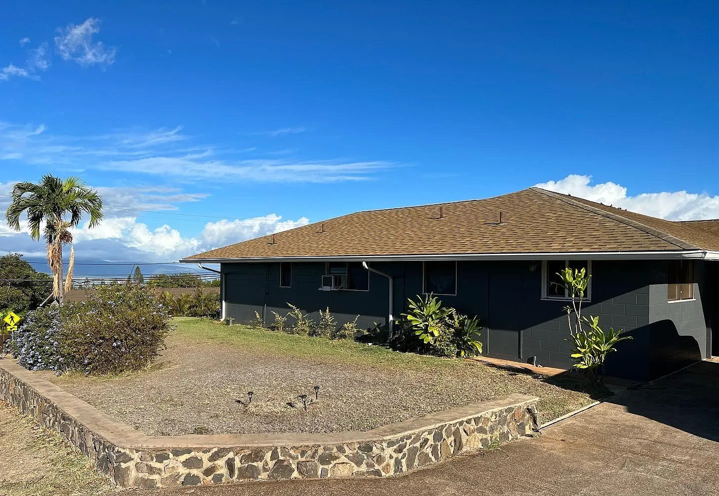 Liholani St, Makawao — Photo 1