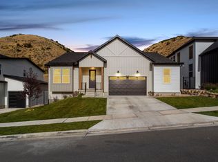 6197 N Fox Cir, Saratoga Springs, UT 84045