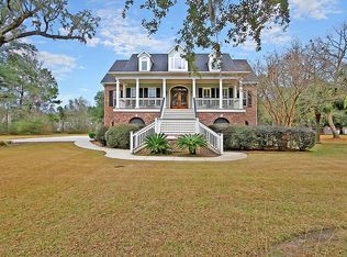 107 River Oak Ct, Moncks Corner, SC 29461