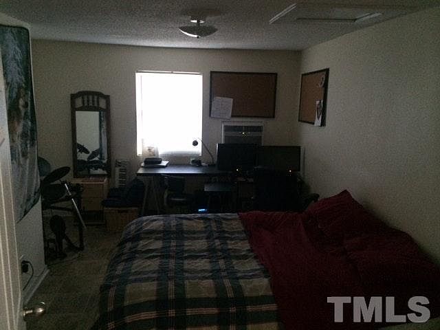 2nd image of 211 Park Ave APT 1