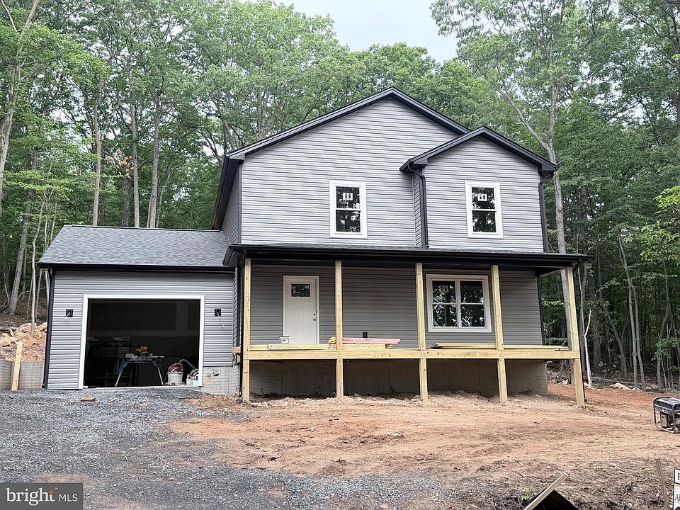 1st image of 813 Crow Dr