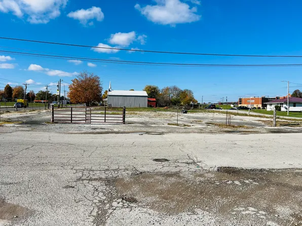 900 S Main St, Monticello, KY 42633