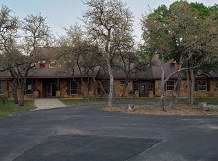 275 Gold Oaks Dr, Spring Branch, TX 78070