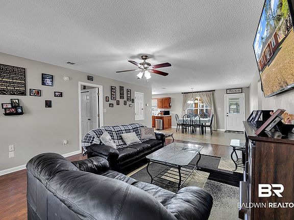 5th image of 11252 Lark Ave