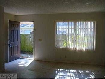 4th image of 15150 Verona Ave