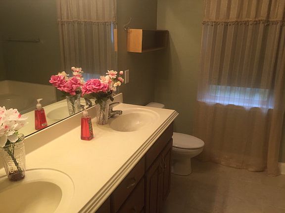 2nd image of 490 Lee Road 2170