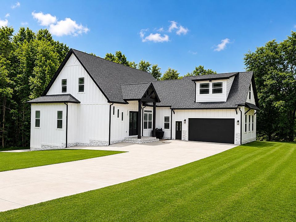 1st image of 210 Cocoa Rd