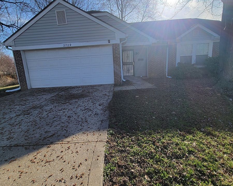 1st image of 2729 N Parker Ave