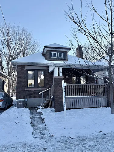 2.5 Rogers Ave Photo 1
