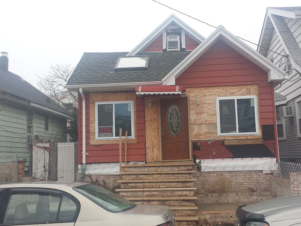 1st image of 10207 160th Ave