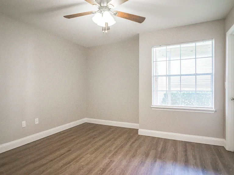 7280 Westpointe Blvd #813 — Photo 10
