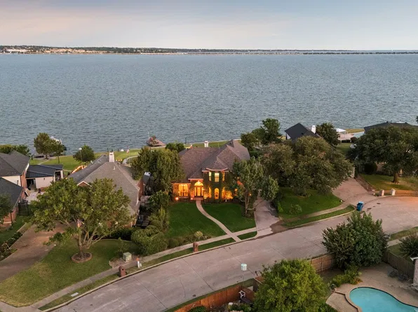 9910 Lincolnshire Ln, Rockwall, TX 75087