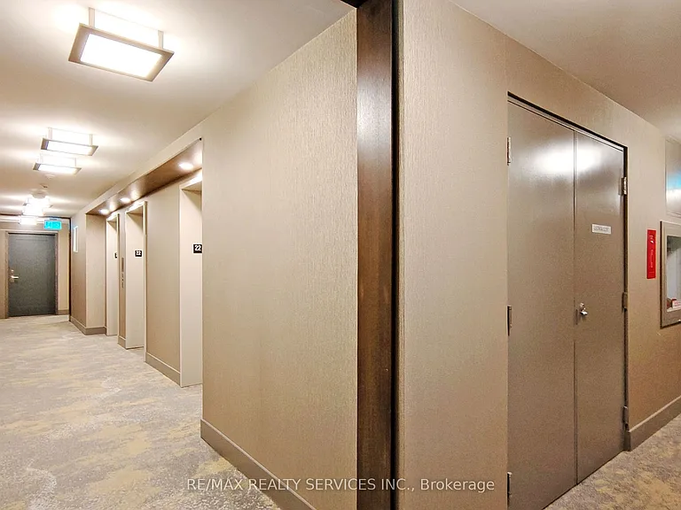 35 Watergarden Dr #1812 — Photo 24