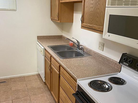5th image of 6560 Chaffee Ct APT G-1