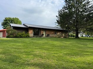 25274 Underpass Rd, Batesville, IN 47006