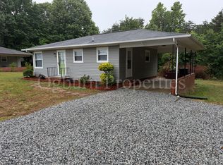 204 Willow Creek Rd, Kernersville, NC 27284